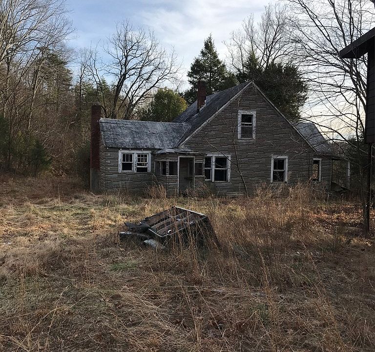 2nd image of 5176 Appalachian Dr