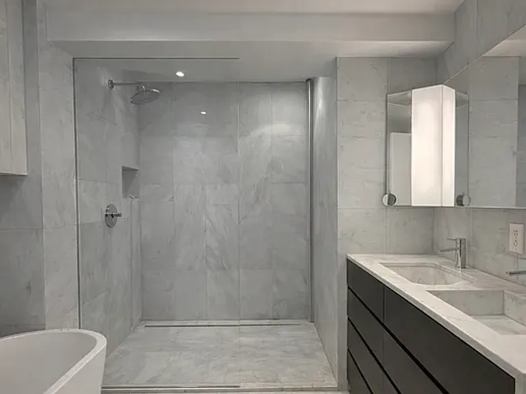 79 Laight St #5C — Photo 8