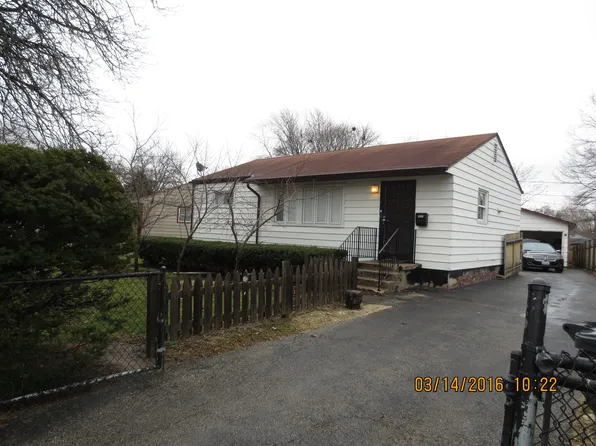 1615 Armory Pl, Waukegan, IL 60085