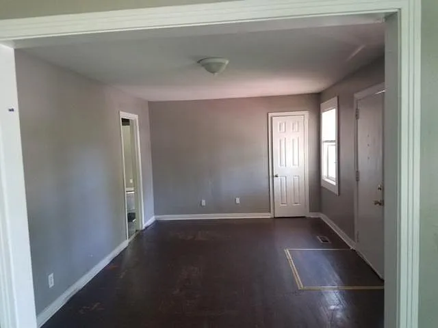 3016 Holmes Ave NW — Photo 9