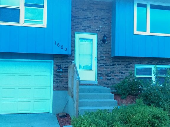 2nd image of 1620 Adams St #1620