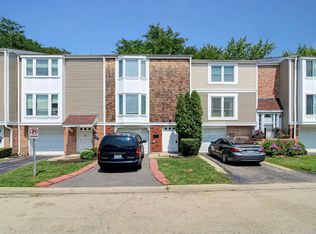 2196 Harwinton Pl, Hoffman Estates, IL 60169