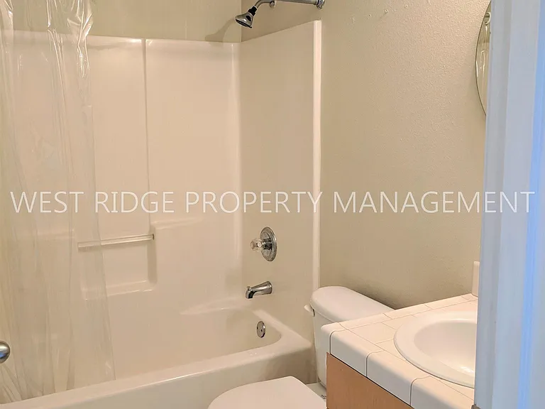 519 SW 207th Ave — Photo 14