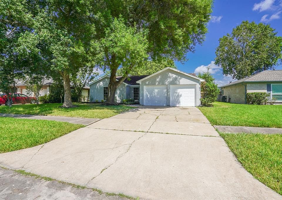 1st image of 1134 River Rock Dr