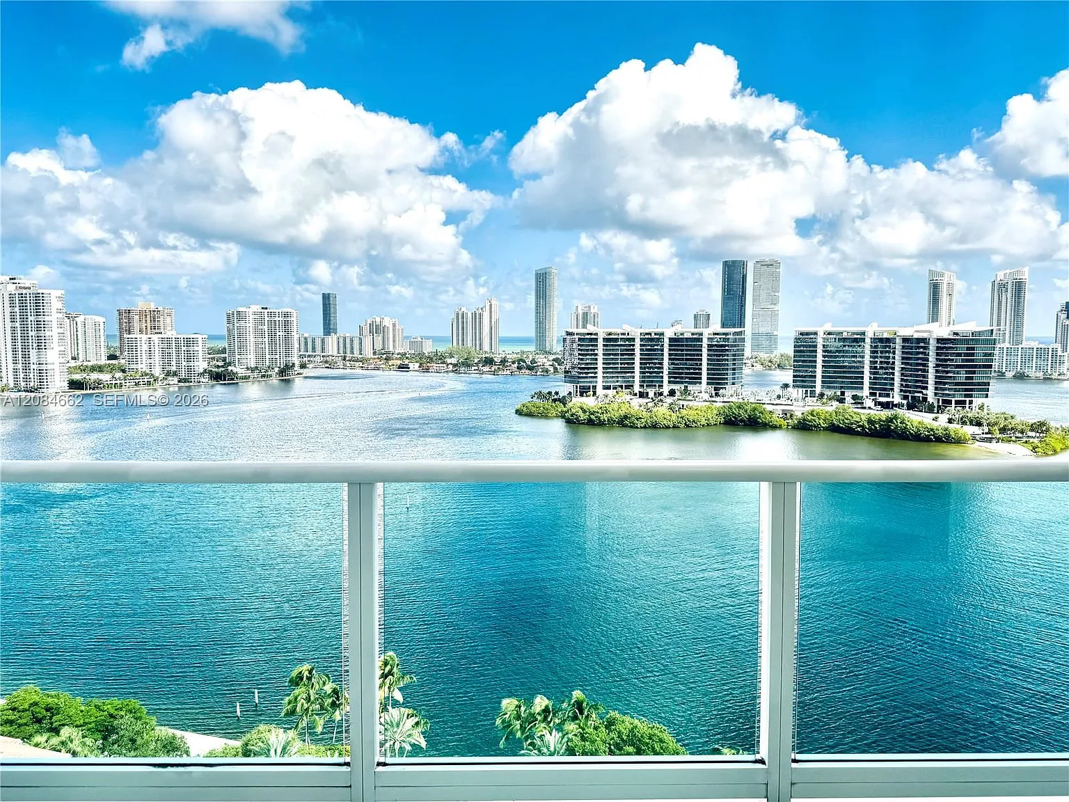 The Peninsula Ii Condo — Photo 2