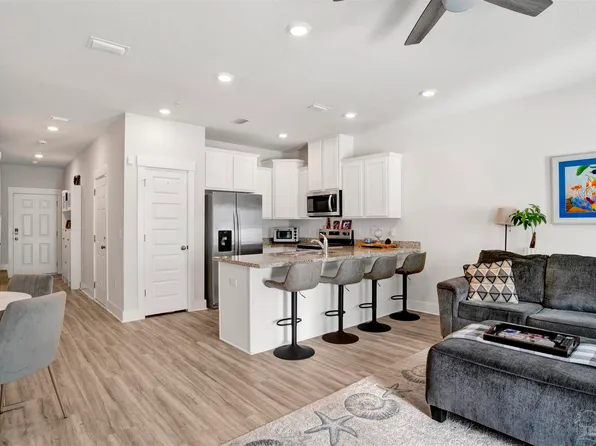 9408 Nature Creek Ln, Pensacola, FL 32526