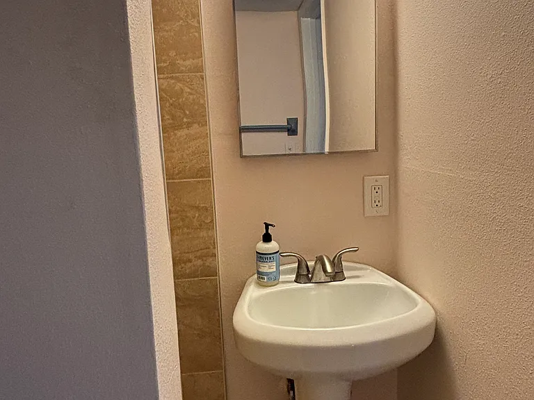 8567 Ridge Rd — Photo 9