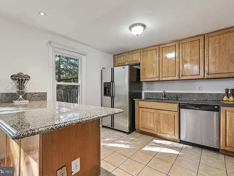 10606 Tuppence Ct — Photo 11