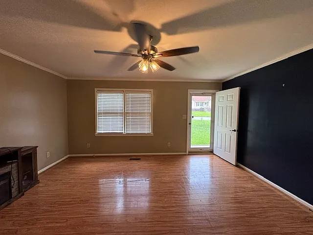 3 bed, 1232 sqft, $1,500 — Photo 4