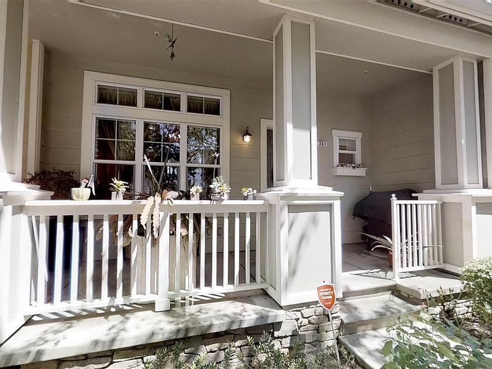 1st image of 351 Destino Cir