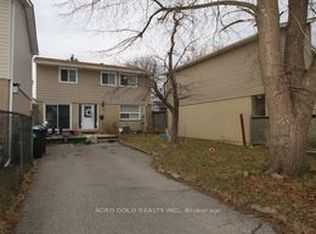 13 Hillgate Dr, Brampton, ON L6S 1P9