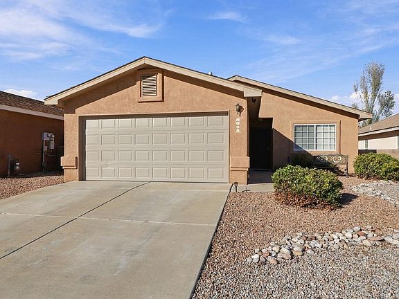 3rd image of 6701 Ventana Hills Rd NW