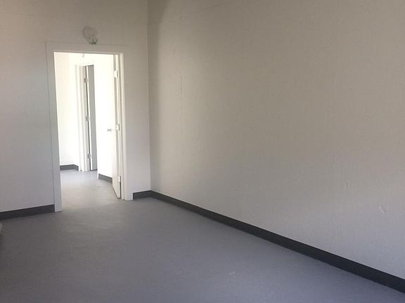 5th image of 2108 Piety St