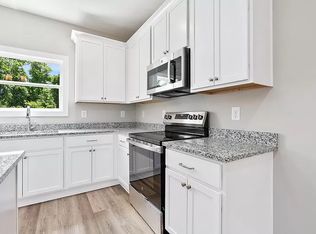 3260 Academy Dr #203, Opelika, AL 36081