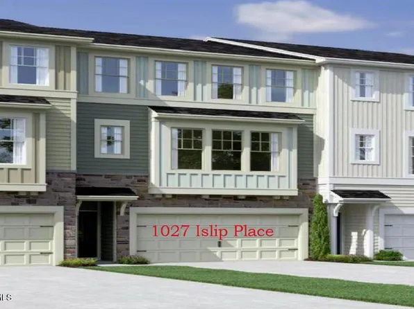 1027 Islip Pl, Durham, NC 27703