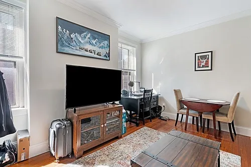 14 Gloucester St #3B Photo 1 14 Gloucester St #3B Photo 1