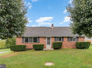 190 Bankert Rd, Hanover, PA 17331