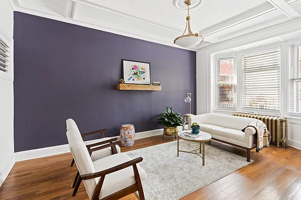 Rented by Compass | media 2