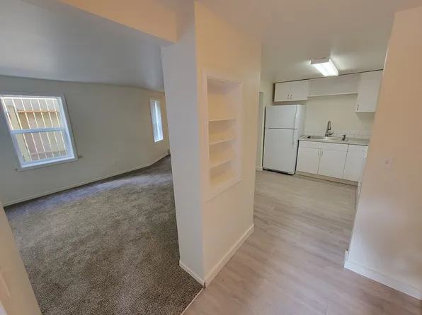 1715 S 8th St #1, Tacoma, WA 98405