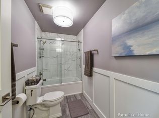 1557 S Prospect St, Wheaton, IL 60189
