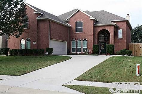 1st image of 2724 Gabriel Dr