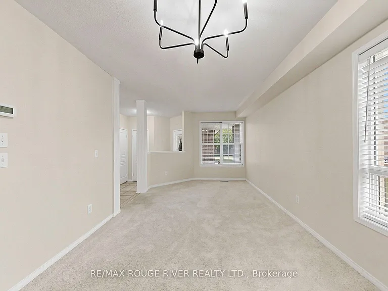 66 Telegraph Dr — Photo 15