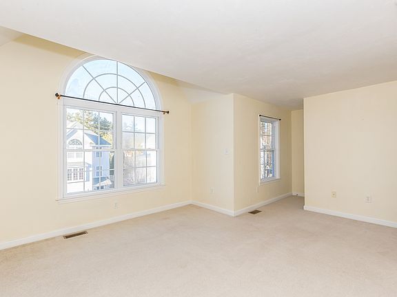 5th image of 100 Nutting Rd