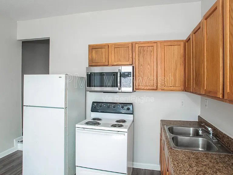 3014 W 10th St #1 — Photo 5