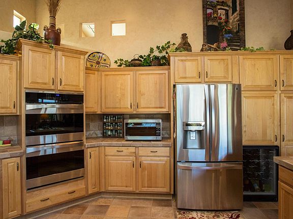 2nd image of 63371 E Desert Crest Dr