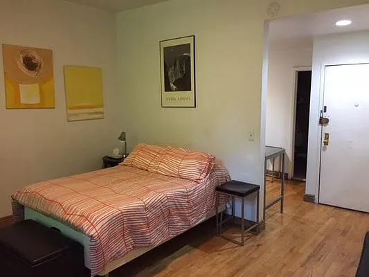 Rented by Douglas Elliman | media 14