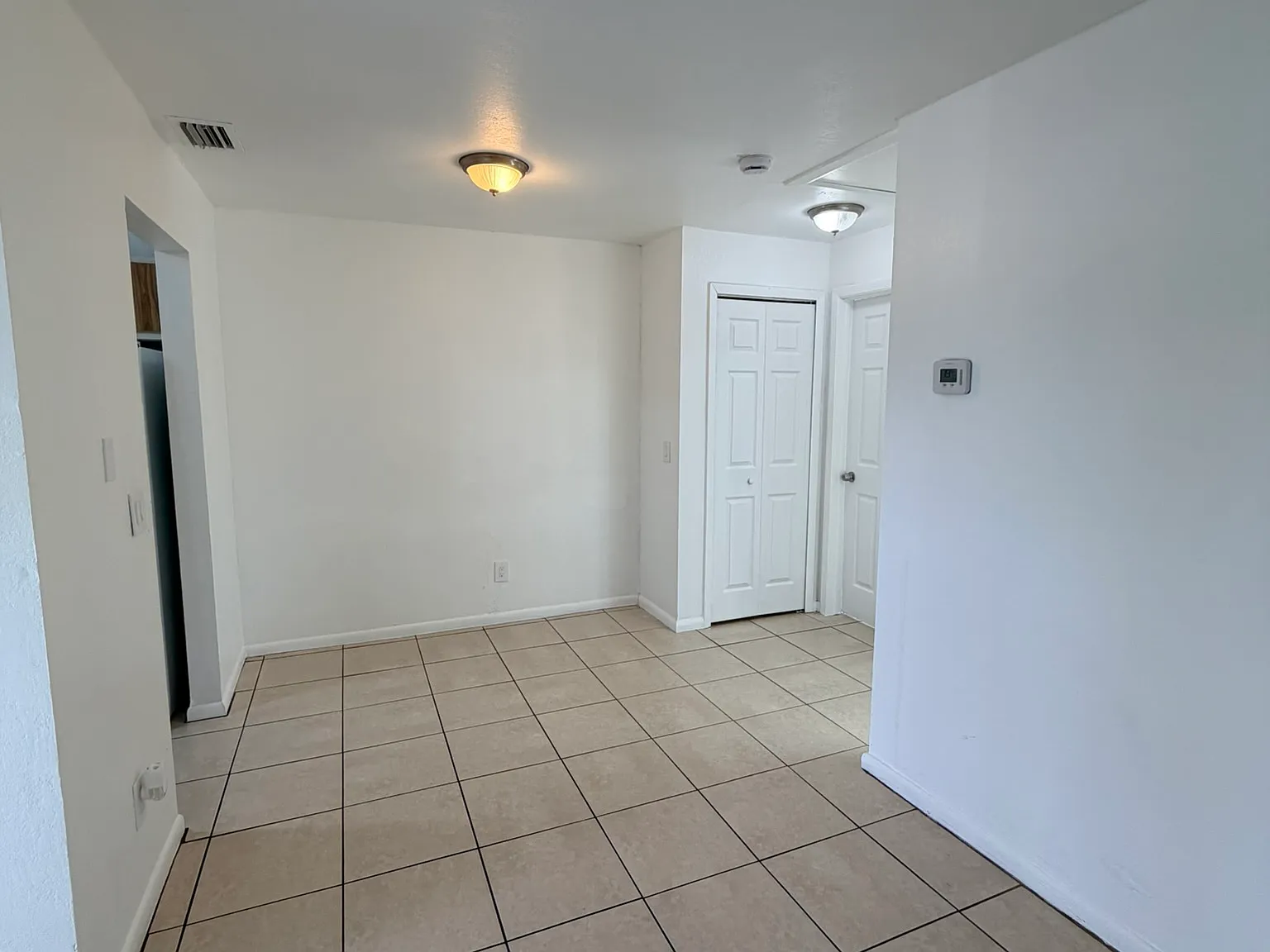 2 bed, $1,200 — Photo 2