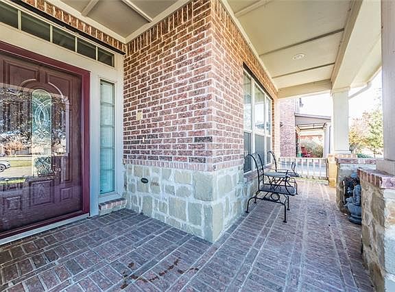 3rd image of 7016 Belteau Ln
