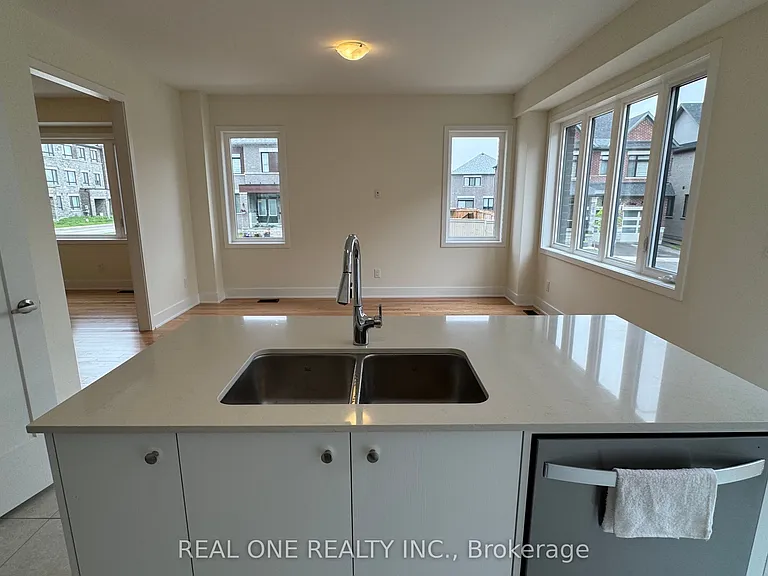75 Robert Eaton Ave — Photo 19