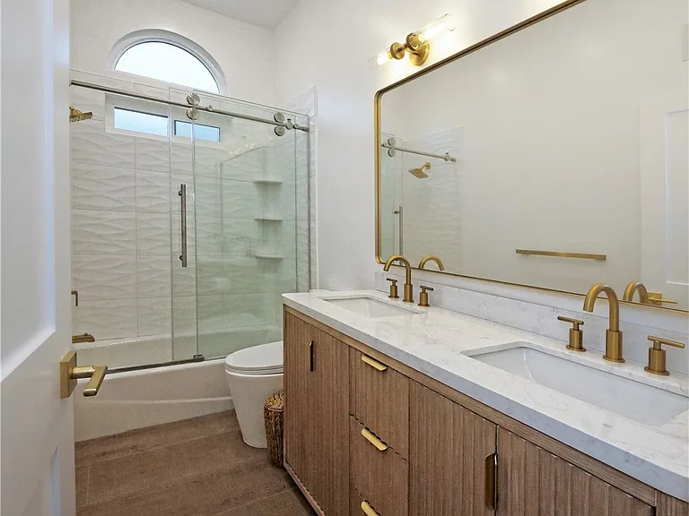 32551 Seacliff Dr — Photo 32