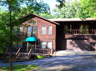 169 Celtic Dr, Branson, MO 65616