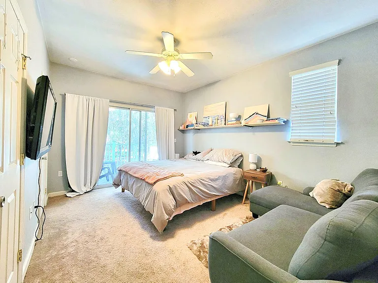 901 NW 21st Ave — Photo 17