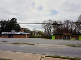 1904 N Main Ave, Newton, NC 28658