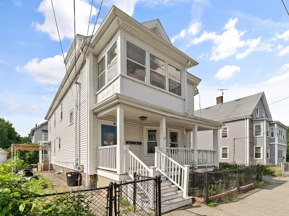 68 Kendall St, Quincy, MA 02171