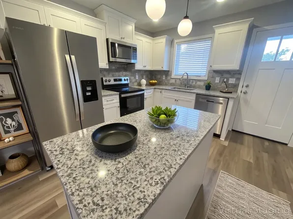 9 Kimberling Blvd #A, Kimberling City, MO 65686