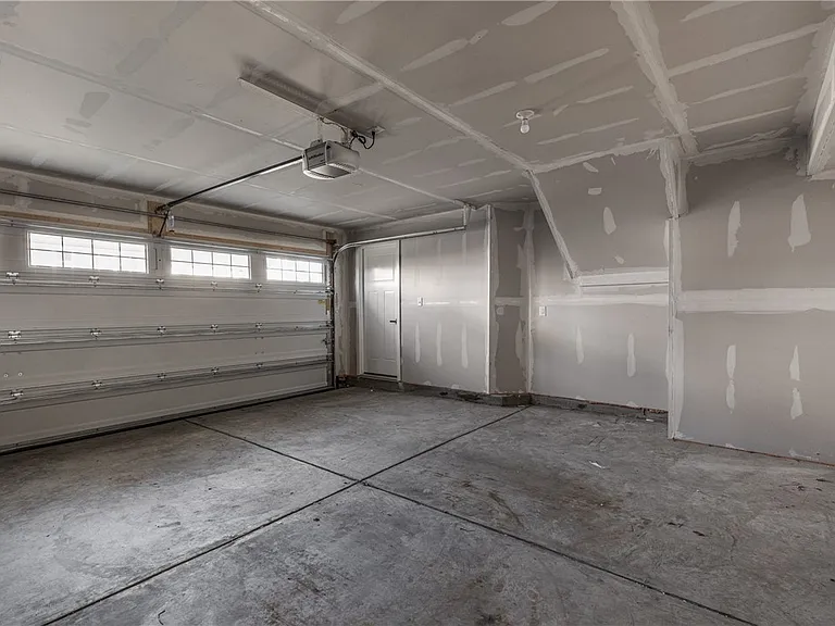 143 Moyer Hill Dr — Photo 23