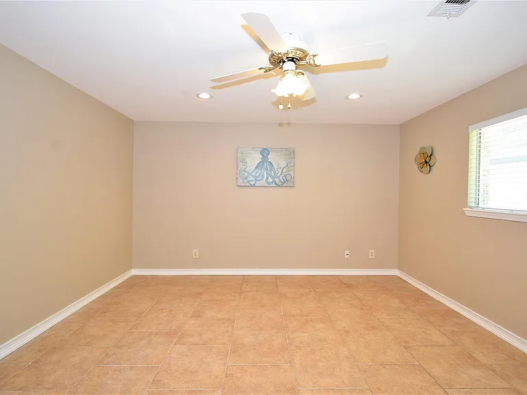 6011 Arboles Dr — Photo 26