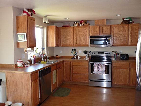 4th image of 14234 Laplash Ln SE