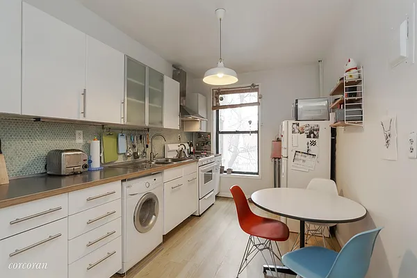 Sold by Corcoran | media 6