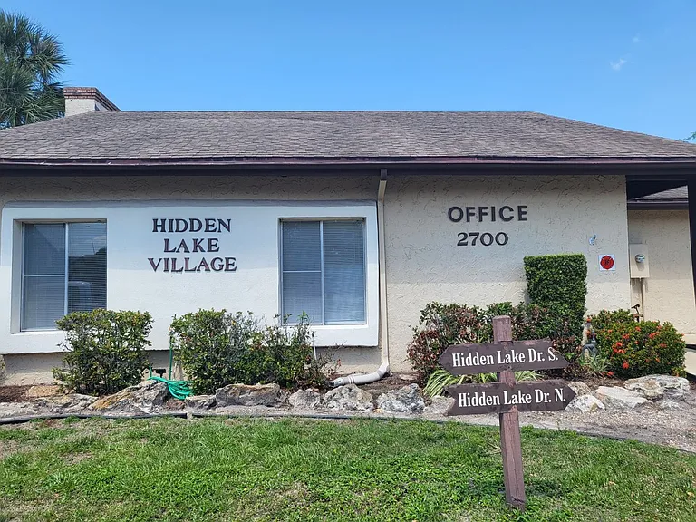 2721 Hidden Lake Blvd #C — Photo 19