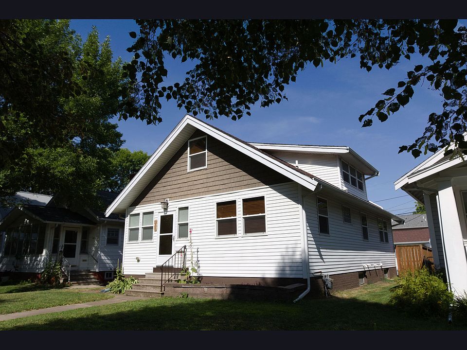 Front of house - facing west