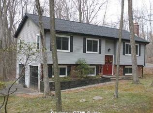 165 Flood Rd, Marlborough, CT 06447