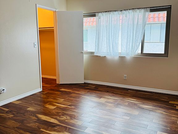 4th image of 1268 Landsburn Cir