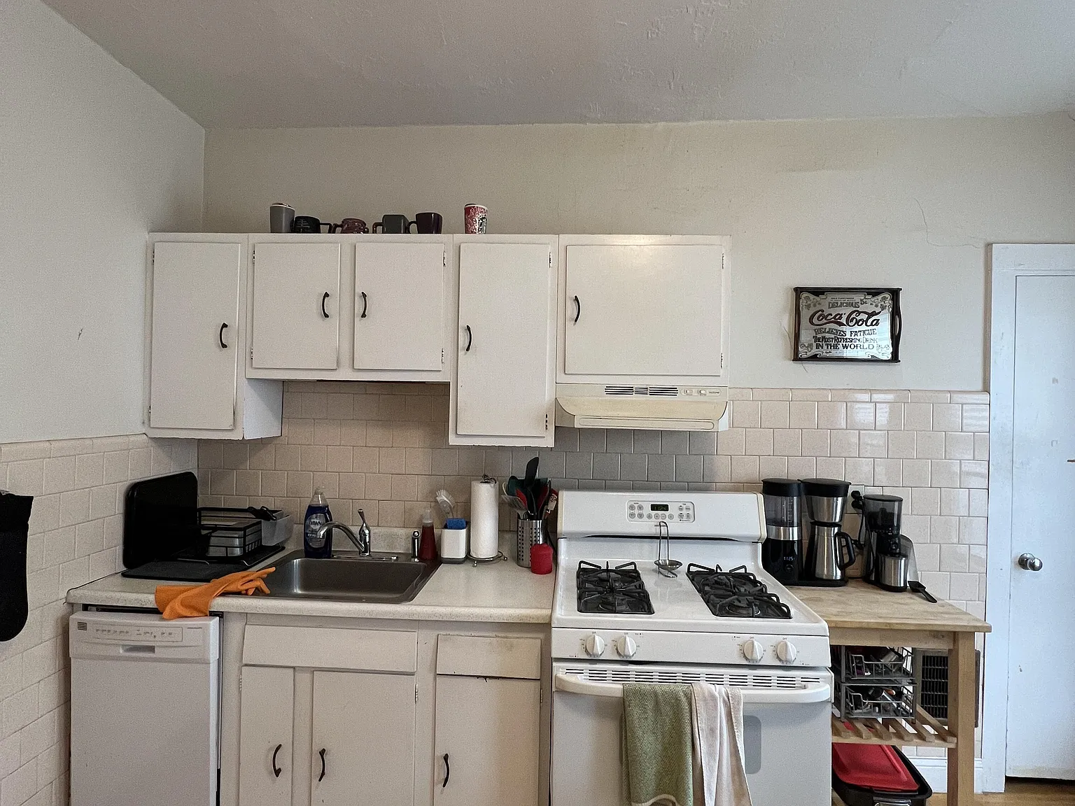 3 bed, $3,375 — Photo 4
