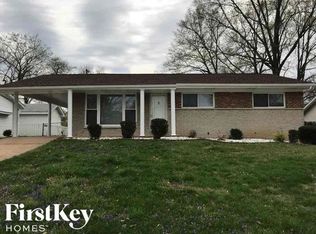 746 Peal Dr, Saint Louis, MO