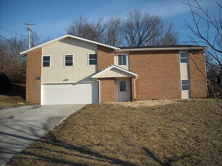 1st image of 668 Glenway Dr